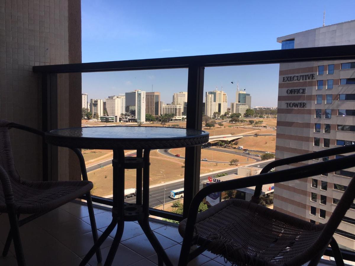 Apart Hotel No Coracao De Brasilia Kubitschek Plaza Bagian luar foto